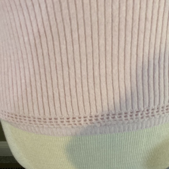 Pink sweater camisole and cardigan - Picture 4 of 7